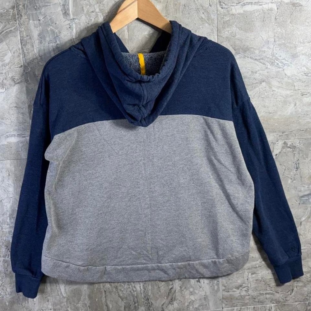 Colosseum West Virginia Mountaineer Blue Gray Hoodie Pullover Women Size M NCAA - Picture 5 of 7
